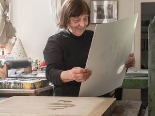 Процесс печати серии Елены Елагиной и Игоря Макаревича